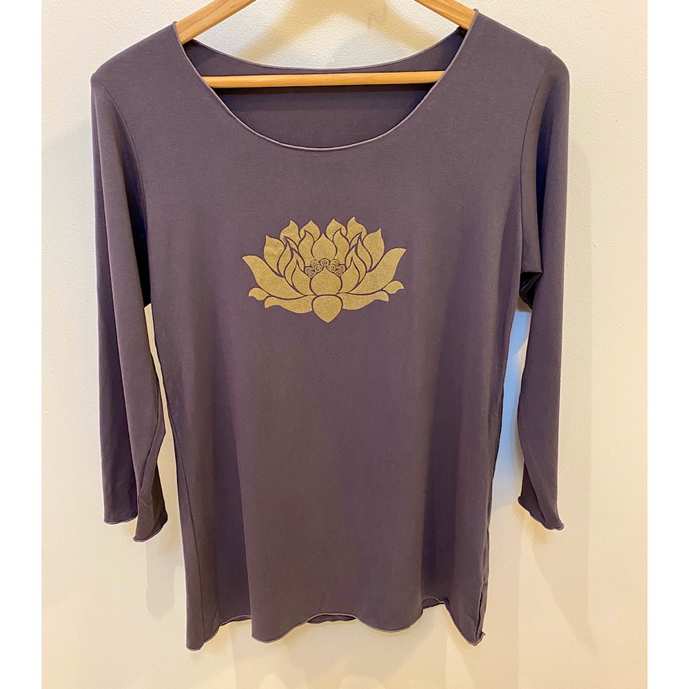 NWT - Lotus Flower Yoga Top